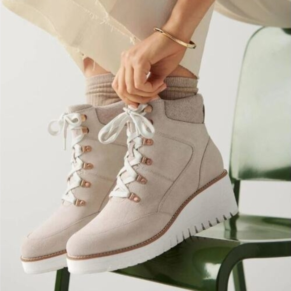 Cole Haan 10B Boots Zero Grand City Lace-Up Platform Wedge leather Boot Beige